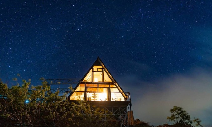Sierra Chalet De Esquí | A-Frame House - Monteverde