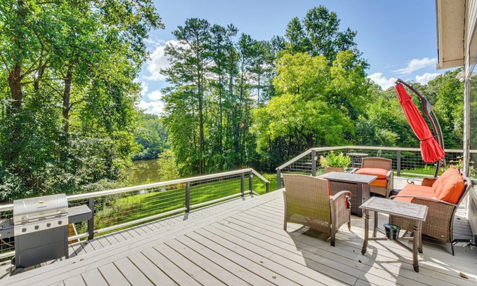 Demorest Casa | 30 Acres & Pond: North Georgia Mtn Farmhouse