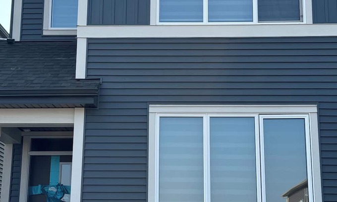 Calgary Casa | Modern 3-Bedroom Home Near Calgary Airport & Major Amenities