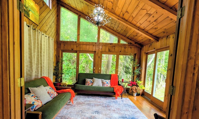 Springwater Casa | Whispers of Nature