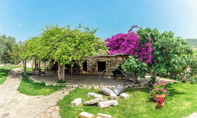 Batroun Hotel | Bait El 3ersen