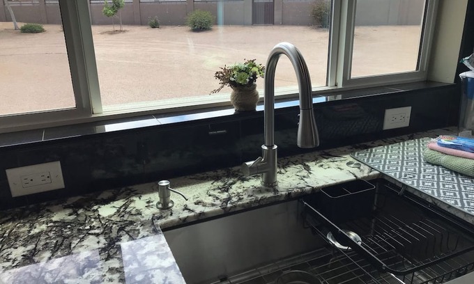 Orchard Ranchettes Cabaña | Charming 1-bdrm casita w rooftop walk deck. Mountain View’s & beautiful sunsets!