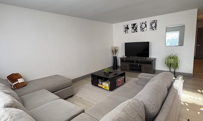 Nut Tree Casa | Fully Remodeled Beauty in the Heart of Vacaville w/Huge Backyard!