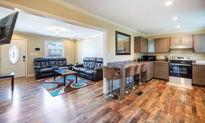 Shannon Casa | Comfortable 3BR Retreat | Near Downtown Birmingham