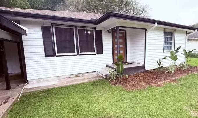 Port Bolivar Casa | Birdwatchers Paradise - Pool & Fire pit