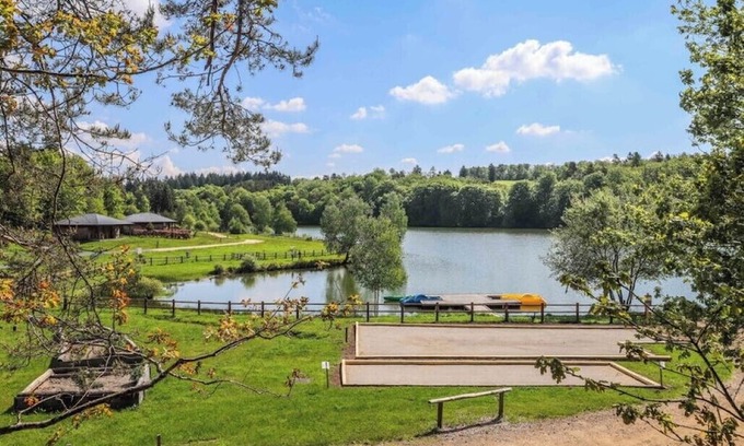 Meyrignac-l'Eglise Chalet De Esquí | Le Dom des Monédières Ch 3P6H
