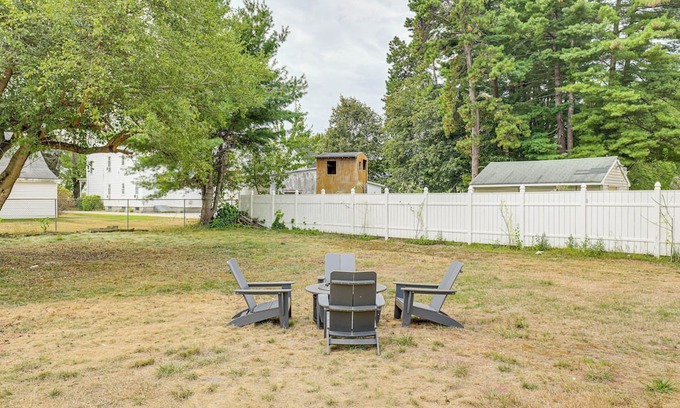 Manchester Apartamento | BBQ Ready: Historic Apt 3 Mi to Dtwn Manchester