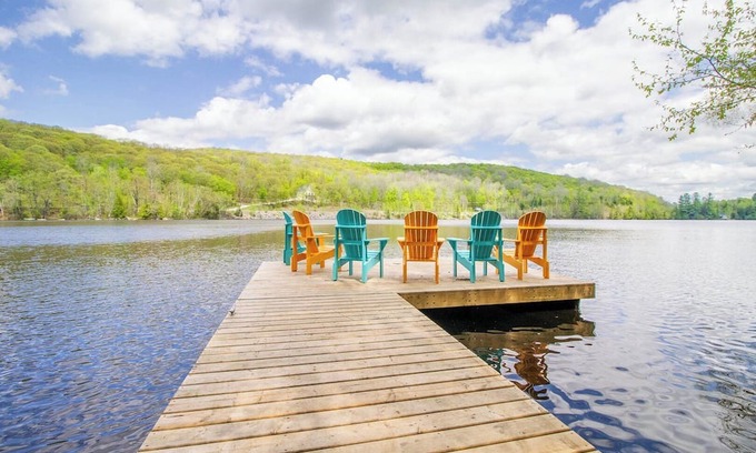 Eagle Lake Cabaña | Homewood Cottage - Three Bedroom Cottage, Sleeps 6