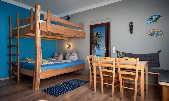 Rothenburg/O.L. Cama Y Desayuno | Shared room for up to 5 people - Pension Cubana