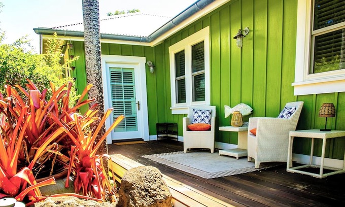 Poipu Cabaña | 1940’s Retro Shack By The Sea