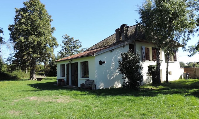 Les Houches Casa | L’Opporak, a country house near Auxerre