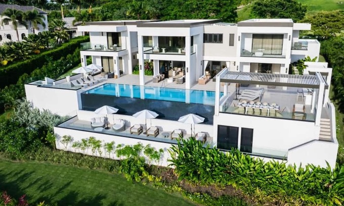 Reeds Bay Villa | Above the Clouds - 4 bedroom