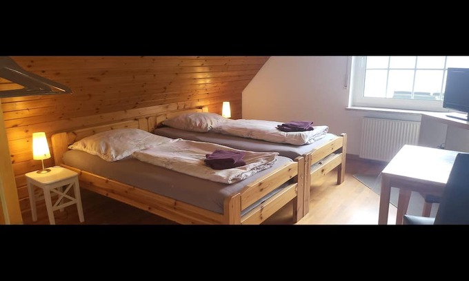 Eggstedt Apartamento | Double/twin room 4 - Rooms and apartments Eggstedter Moor