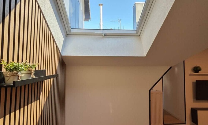 Alt-Muhlburg Apartamento | Top-floor hideaway for two in Karlsruhe-Mühlburg - APOLONIAliving