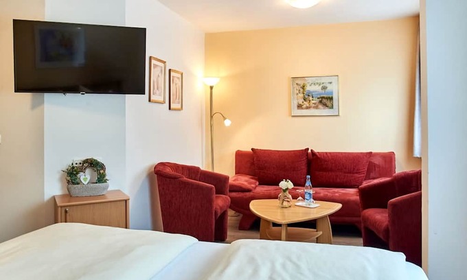 Neustadt an der Donau Apartamento | Superior room Hindenburg (30sqm) for up to 4 people