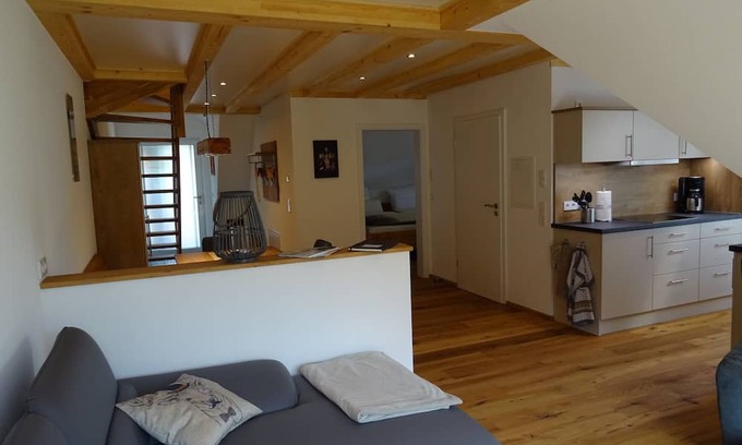 Unterkirnach Apartamento | Apartment 'Kieschtock' with Shared Garden, Balcony and Wi-Fi