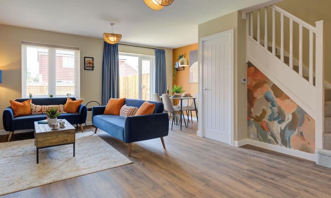 Bourne Casa | Stylish 3BR Stay in Bourne with Parking