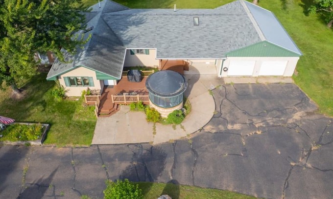 Webster Apartamento | Fir Street Retreat - Webster