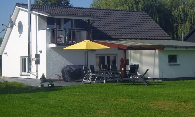Kudensee Casa | Holiday home in Kudensee with swimming pool