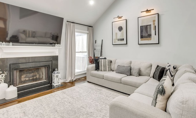 Shannon Casa | Getaway w/Home Gym & Theater Room in Hoover Area