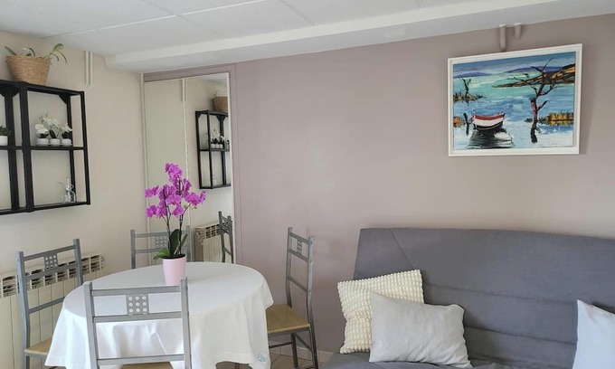 Domont Apartamento | Charming 35 m2 apartment with terrace and garden
