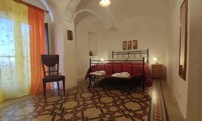 Ferrandina Apartamento | Vacation House in Historic Residence in Ferrandina 5 minutes from the center of town.