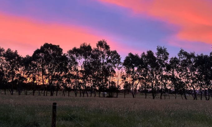 Wooragee Casa | Cycle on Star Wooragee right near Beechworth