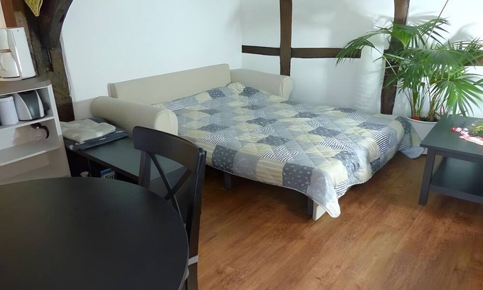 Homberg Apartamento | Apartment 'Homberger Altstadt' with private terrace and Wi-Fi