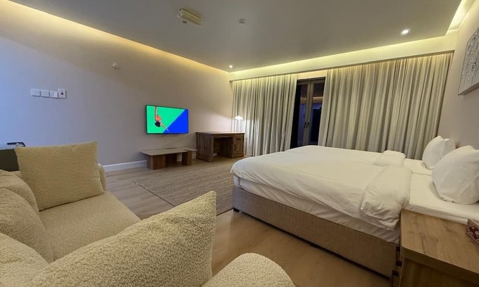 Wadi Bani Khalid Complejo | Wadina Resort – Junior Suite Double Bed Room with Private Pool