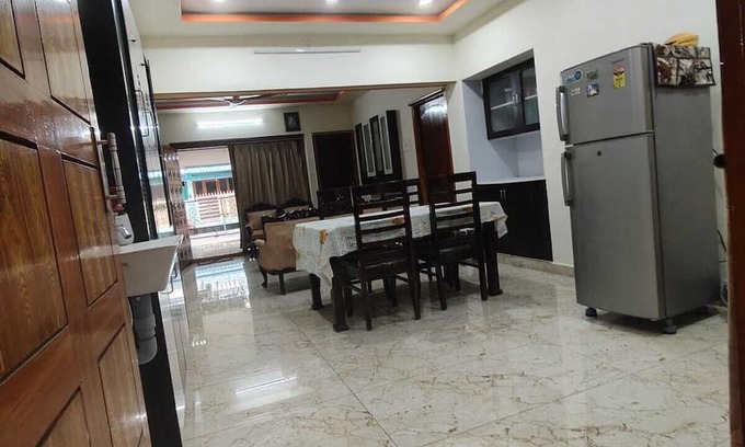 Guntur Casa | Spacious 2BR/2BA Private Home