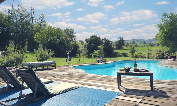 Agazzano Villa | Maravillosa casa de vacaciones privada para 10 personas con piscina privada, sauna, WIFI y veranda