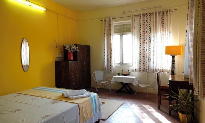 Gwalior Otro | Stay at Amaltas: Farmhouse on an Organic Pet-Friendly Farm in Gwalior