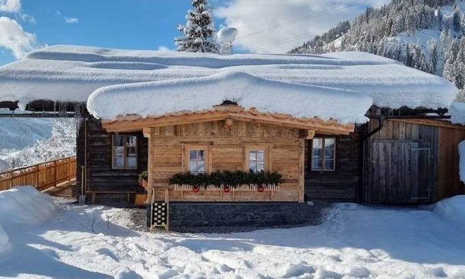 Bischofshofen Casa | Vacation home for 16 guests with 250m² in Bischofshofen (294786)