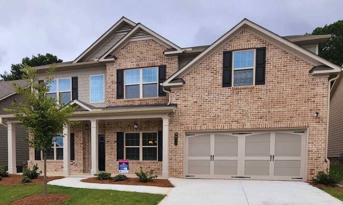 Loganville Casa | Charming 4BR Retreat, Sleeps 8, Near Shopping & Dining, In Quiet Neighborhood!