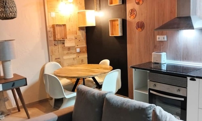 Carrico Casa | Holiday Home 'Recanto Do Pinhal E Mar' with Private Terrace and Wi-Fi