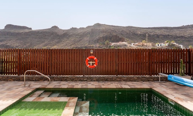 San Bartolome de Tirajana Apartamento | Barranco de Ayagaures: House with Pool – El Olivo de Ayagaures