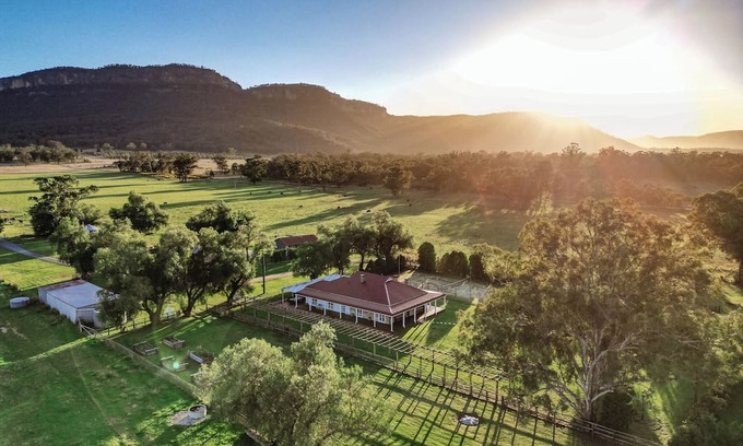 Glen Alice Otro | Myalla Farm Stay - Leave the World Behind