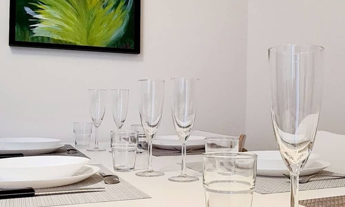 Vieux Vichy Apartamento | 3-bedroom apartment with secure courtyard 6 minutes' walk from the town center!