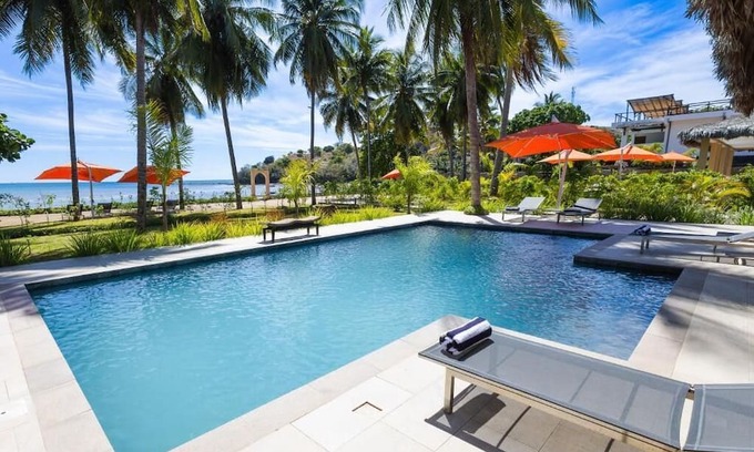 Ambondrona Villa | Alma Villa