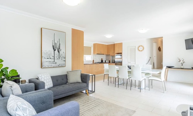 Mount Hawthorn Casa | Mt Hawthorn Family Home
