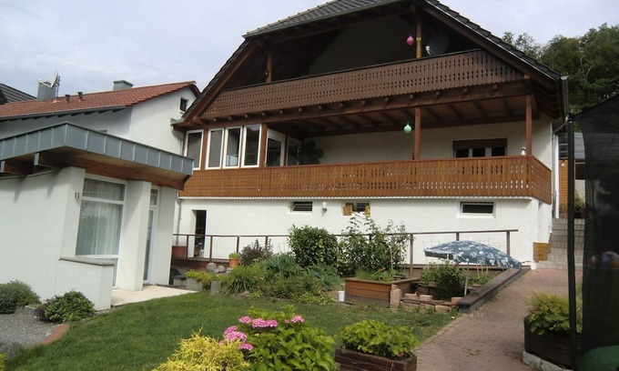 Moerlenbach Apartamento | Vacation apartment/apartment for 3 guests with 84m² in Mörlenbach (60638)
