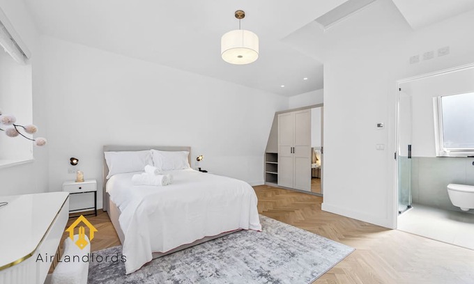 Chiswick Riverside Apartamento | Apt2 Exclusive 1Bed Flat Chiswick Business Park!