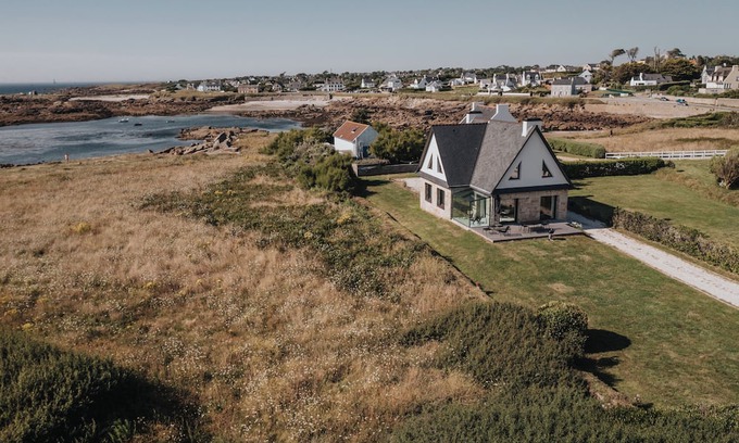 Lanildut Casa | Exceptional villa with sea view - Brittany