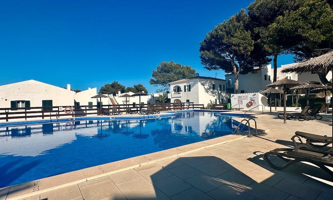 Puerto Luz Apartamento | Apartment 'Addaia' with Mountain Views, Shared Pool and Wi-Fi