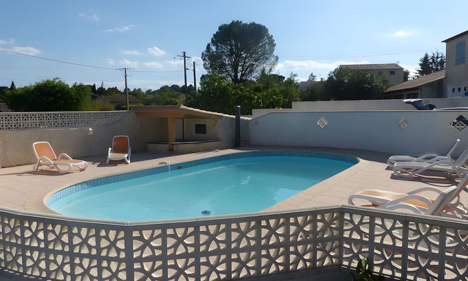 Saint-Drezery Cama Y Desayuno | Bed and Breakfast 'Chez Gaston' with Private Pool, Wi-Fi and Air Conditioning