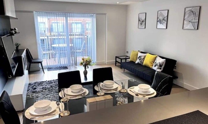 Whittington Apartamento | Luxury North London Haven
