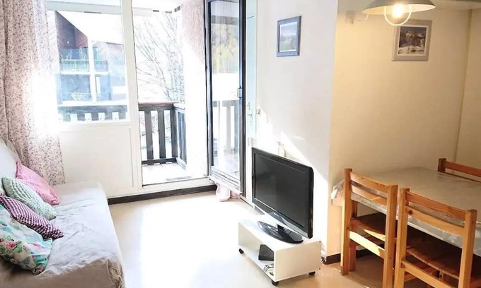 Reallon Apartamento | Relais Residence - Charming T2 for 5 people in the heart of Réallon station