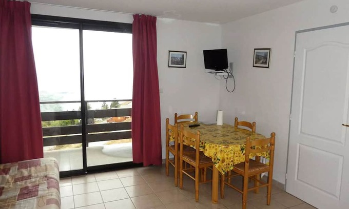 Reallon Apartamento | Gardette Residence - Apartment 2 for 6 people close to Place in Réallon