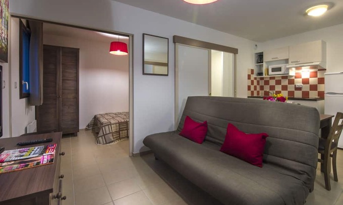 Les Eyzies Apartamento | Les Clos du Rocher by Interhome