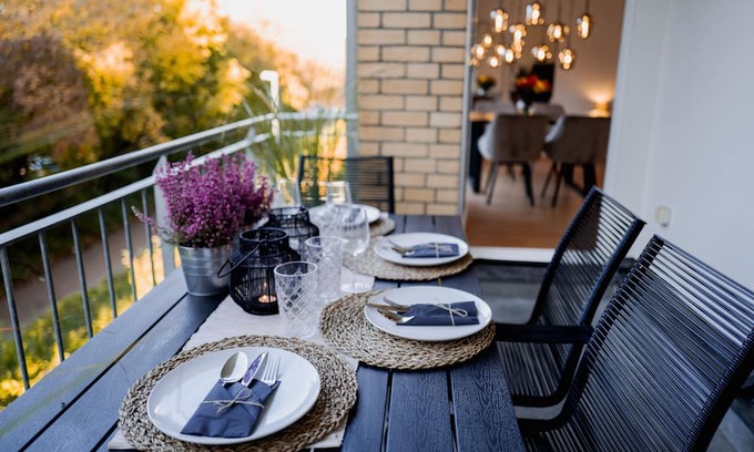 Schwerin Apartamento | Balkon-suite am Sieben-seen-center für 4